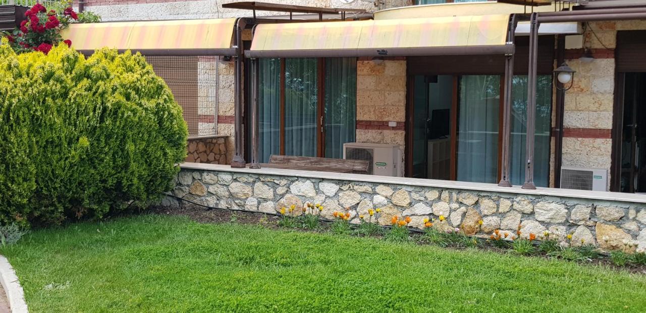 Апартамент Парк Несебър Exteriör bild